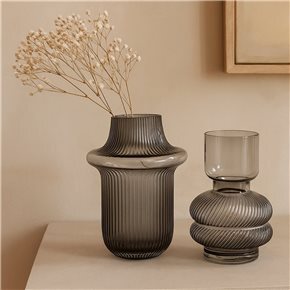 FLORERO VIDRIO LABRADO D16x22CM GRIS