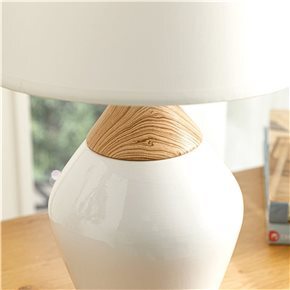 LAMPARA PORCELANA SIMIL MADERA D22x37CM BLANCA