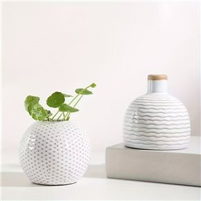 FLORERO DE RED CIRCULAR CERAMIC 9.5x9.5x8CM BLANCO