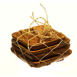SET X4 COPETINEROS CUAD. MADERA 13X13X2.5CM